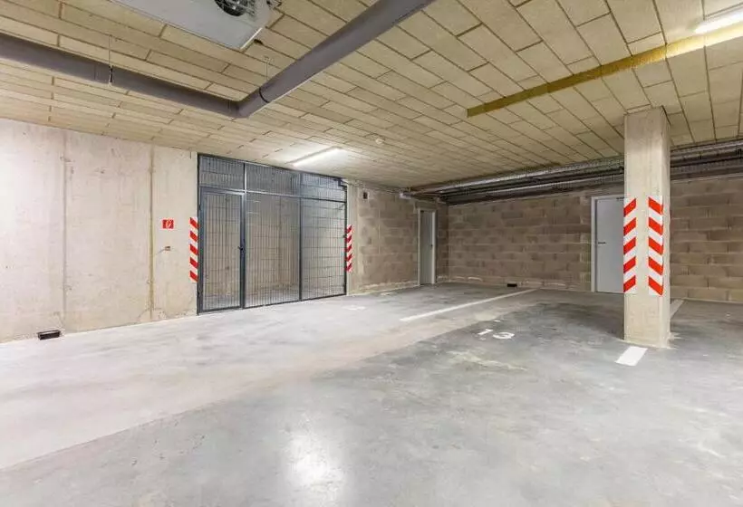 پانسیون Sunny Haven: Modern 2br,garage, Wifi,stream