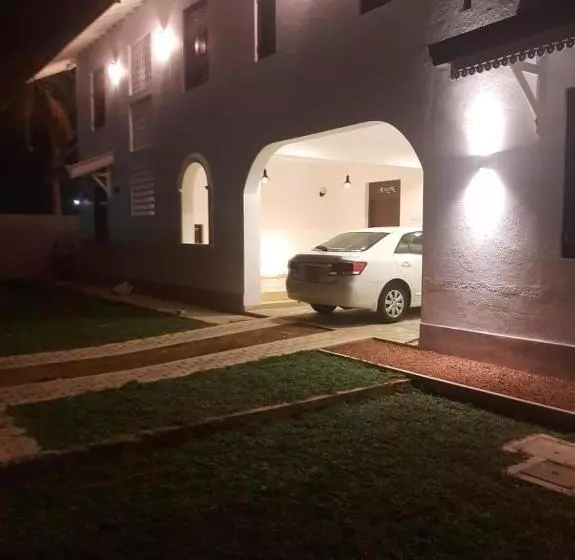 Majatalo Thalpe Serenity Shore