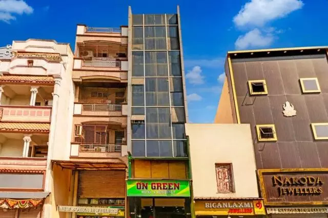 هاستل O On Green Residency