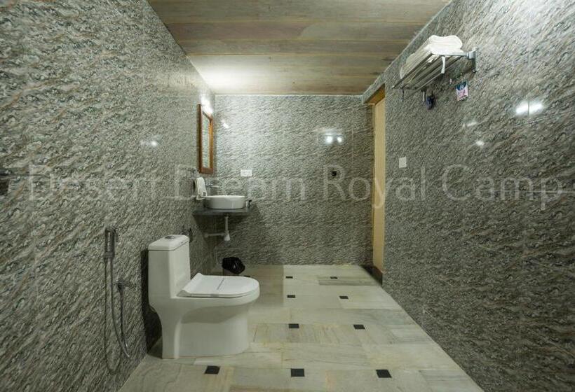 ホテル Desert Dream Royal Camp With Pool
