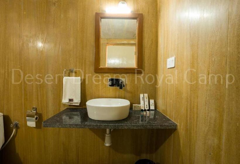 ホテル Desert Dream Royal Camp With Pool