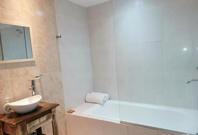 Hotel El Viejo Algarrobo Fiambala