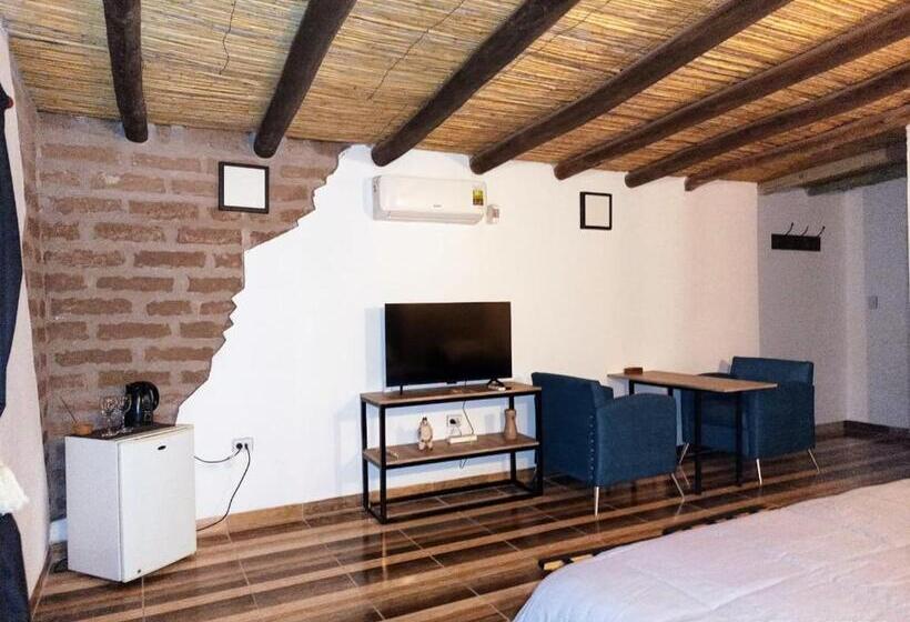 Hotel El Viejo Algarrobo Fiambala