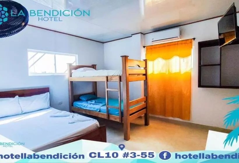 ホテル La Bendición
