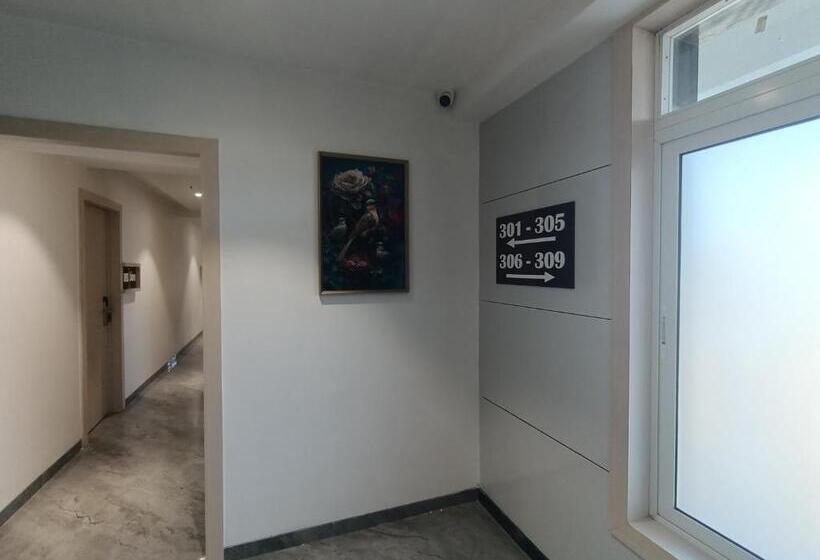 Отель Pearl Residency