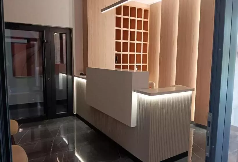 ホテル Real Resort Albania