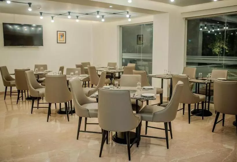 ホテル Regenta Place Vasco Goa