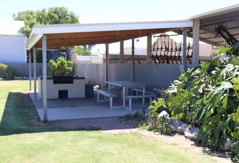 Motelli Edithburgh Foreshore Apartments