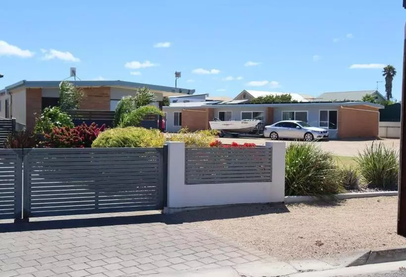 Motelli Edithburgh Foreshore Apartments