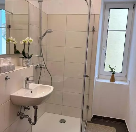 Majatalo Anna Gästehaus Zimmer