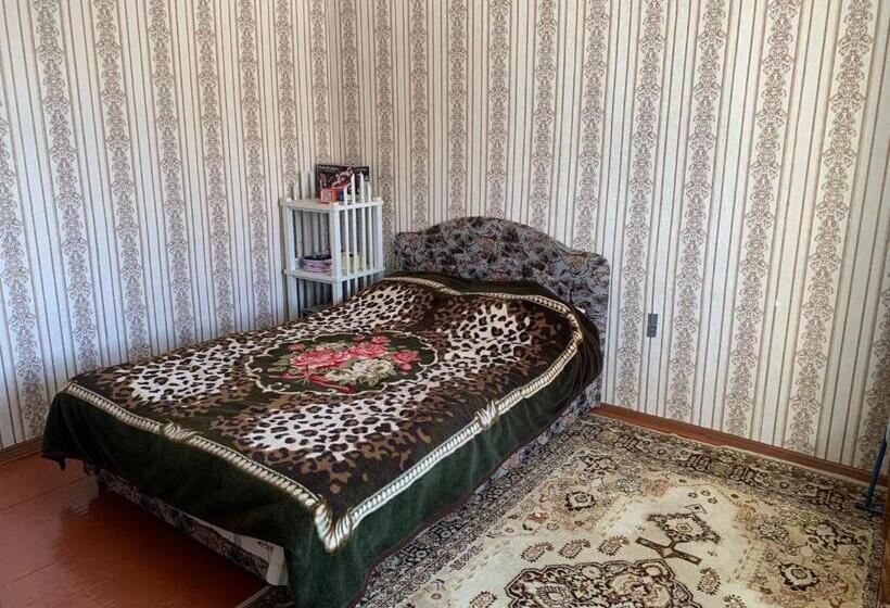 بنسيون Erkin And Penut Doggy House