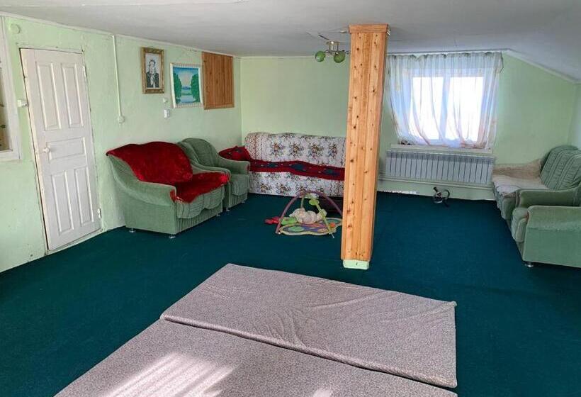 بنسيون Erkin And Penut Doggy House