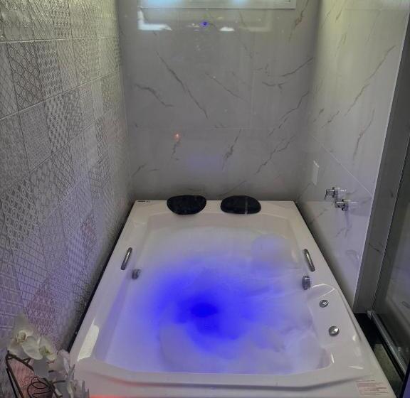 펜션 Locação Terras De São Francisco, Quarto Privativo Palmeira Imperial