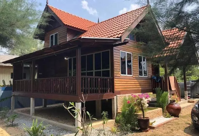 Majatalo Rumah D Rhu, Zaki S Residence