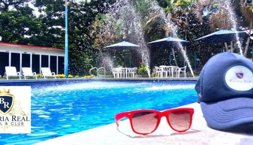 Bavaria Real Hotel & Club