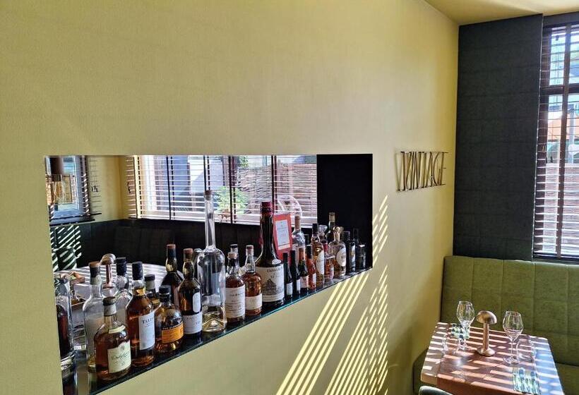 تختخواب و صبحانه Den Ommegang