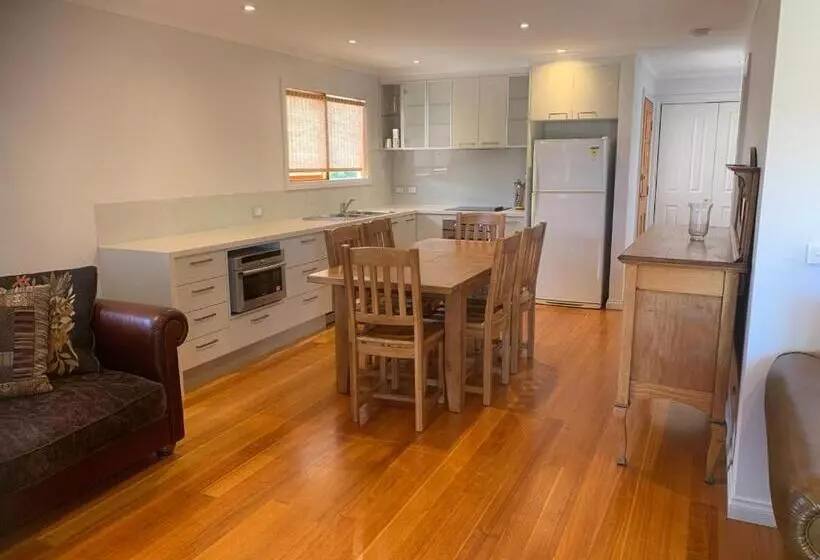 Hotelli Beach Park Phillip Island Apartments