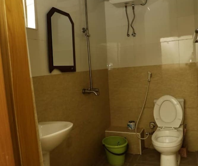 هتل Calbert Lodge