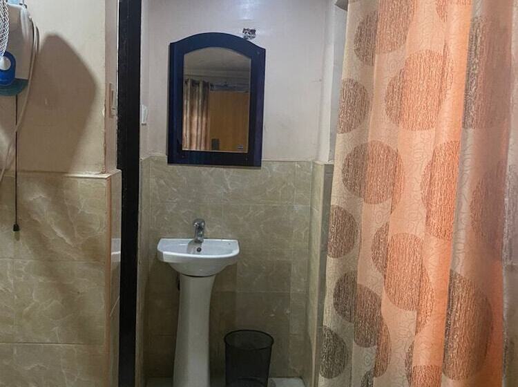 هتل Calbert Lodge