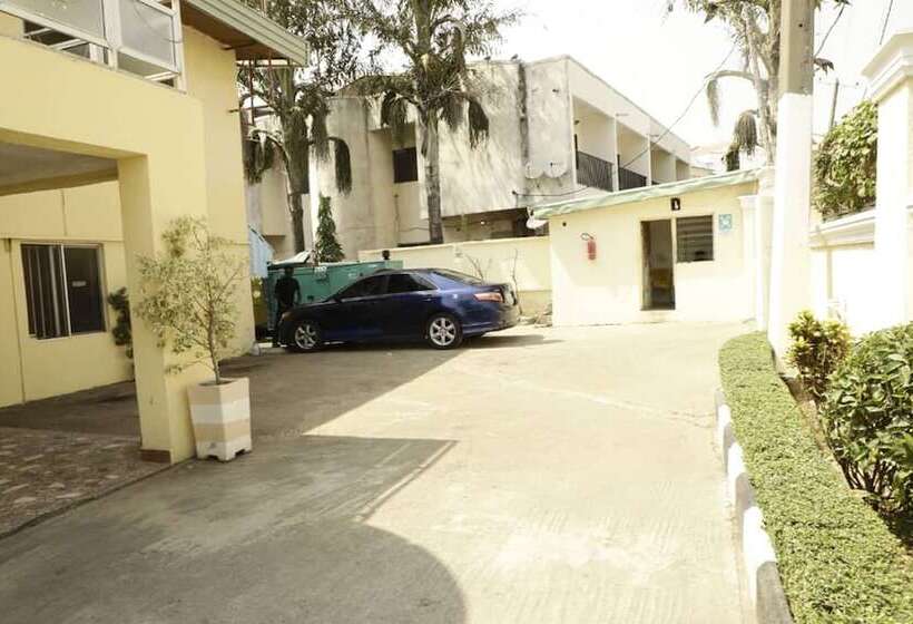 هتل Calbert Lodge