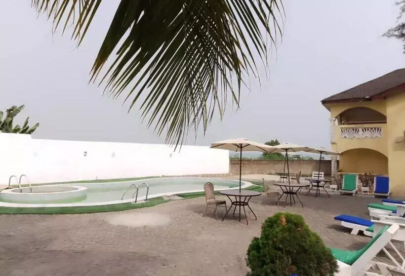 ホテル De L Abamba Beach Resort And Spa