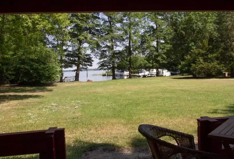 Hotelli Landhaus Wolziger See