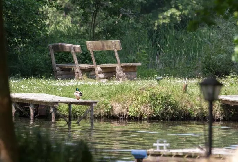 Hotelli Landhaus Wolziger See