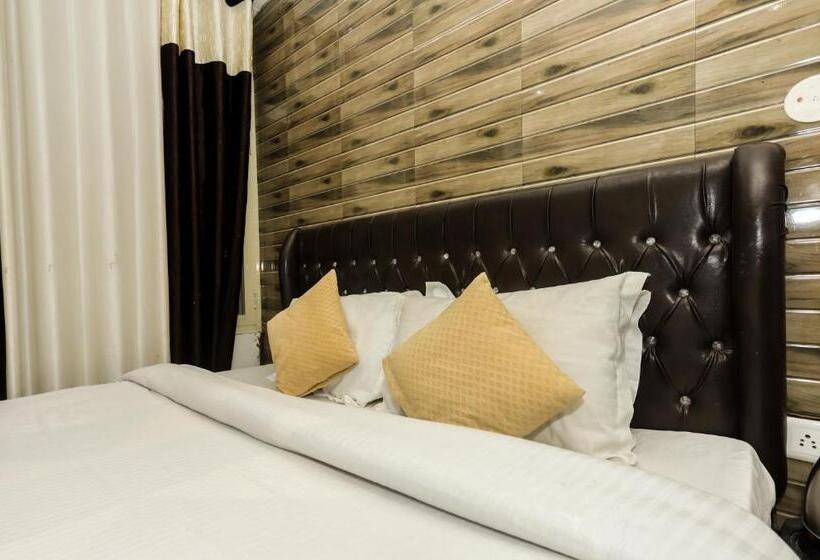 فندق Mirage Grand