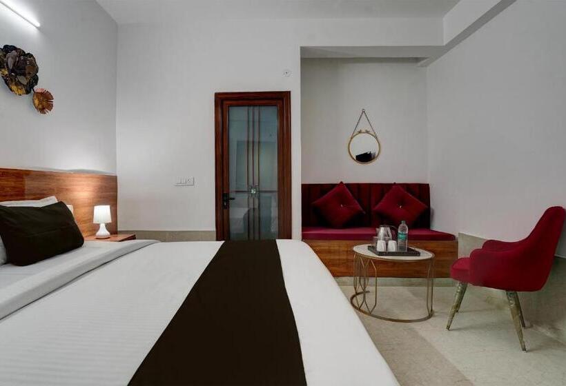 فندق Oyo The Swarnim