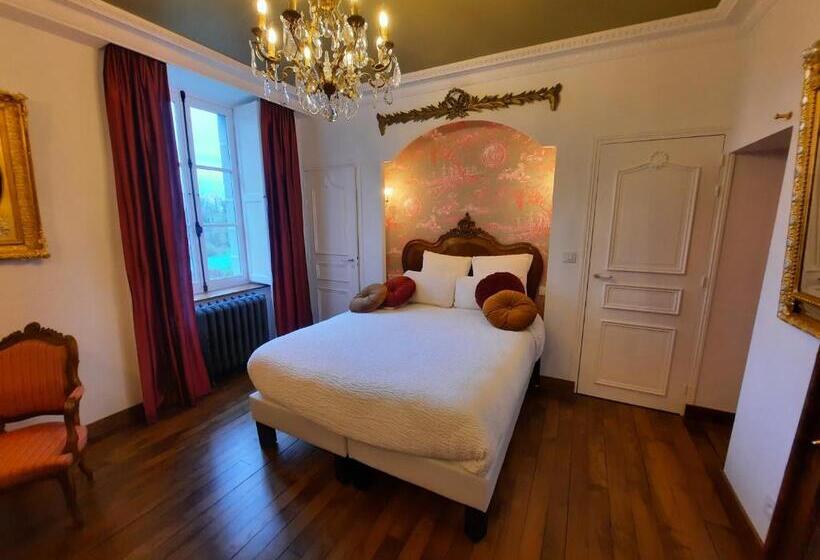 بنسيون Château Du Bertry