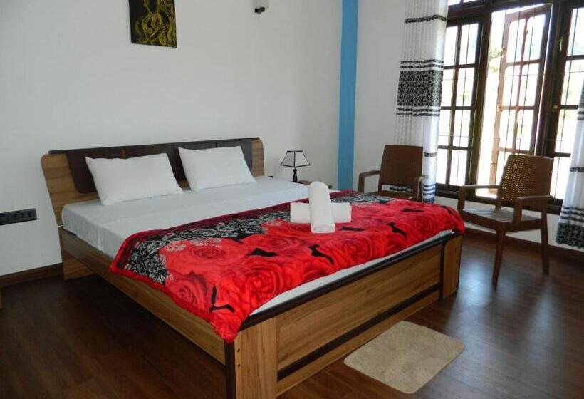 پانسیون Last Chance Holiday Resort