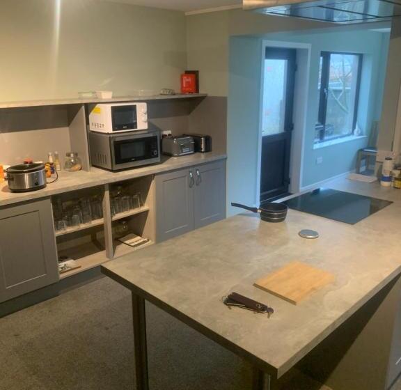 بنسيون Polrudden