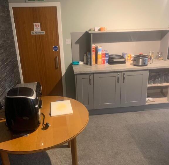 بنسيون Polrudden