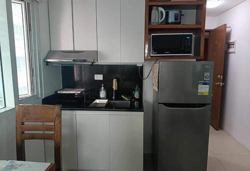 Avery Condo Suite At The Beacon Makati