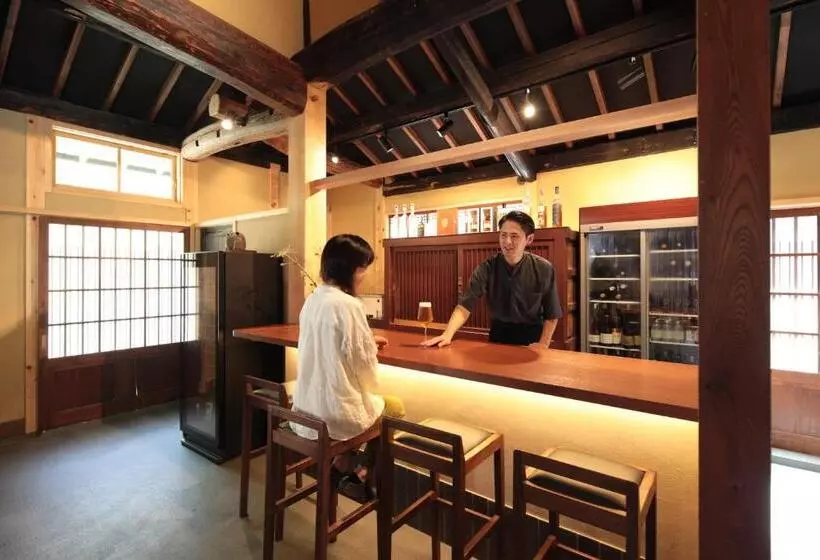 Aamiaismajoitus (B&B) うだ薬湯の宿やたきや