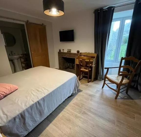 ベッドアンドブレックファースト A Casa Carbinesa