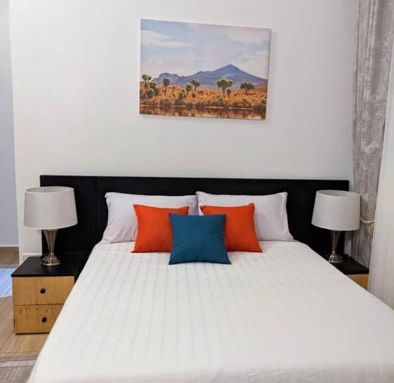 تختخواب و صبحانه Royal Xperience