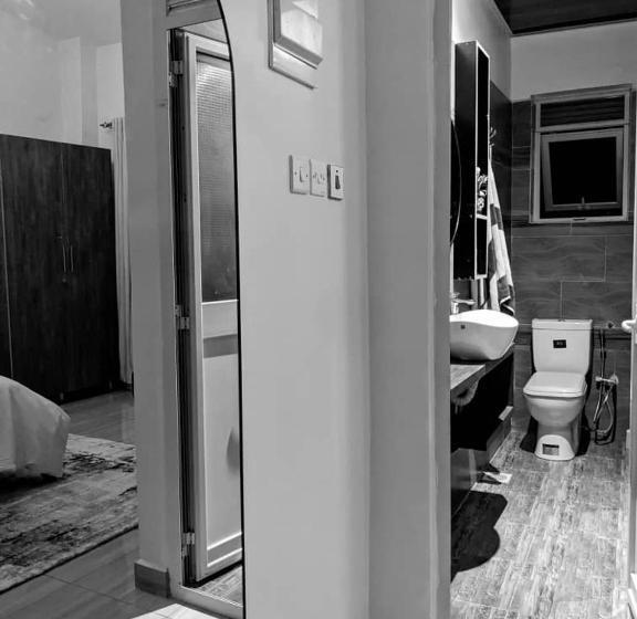 تختخواب و صبحانه Royal Xperience