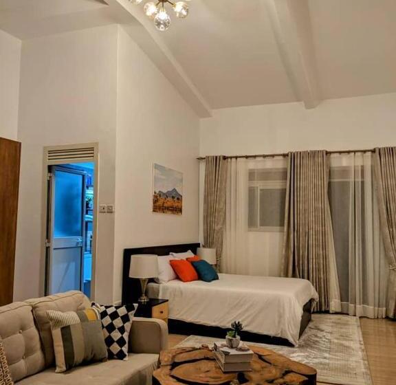 تختخواب و صبحانه Royal Xperience