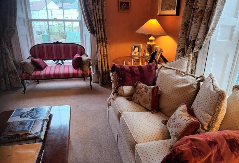 Aamiaismajoitus (B&B) The Mount