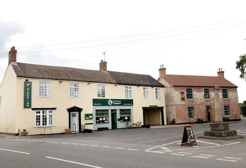 Hotelli 4 Sisters Inn