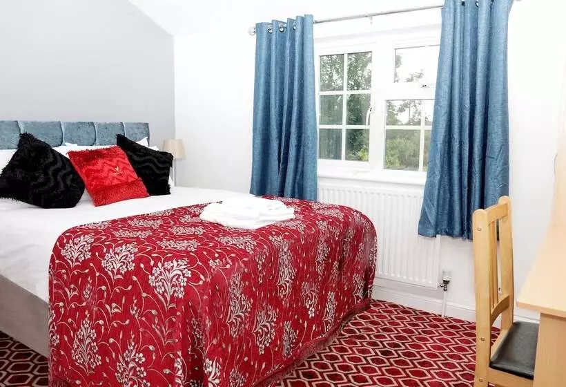 Hotelli 4 Sisters Inn