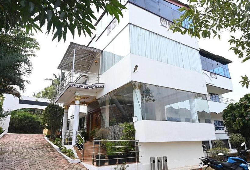 Hotel Athithi Resorts