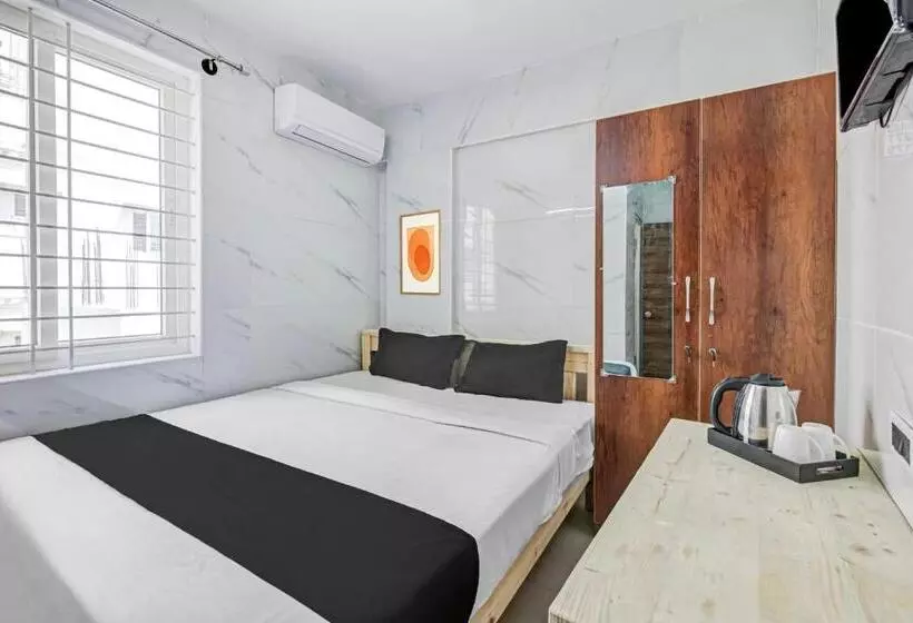 هتل Collection O Sapthagiri Inn