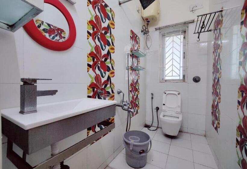 בית מלון כפרי Golden Retriever Villa By Phr