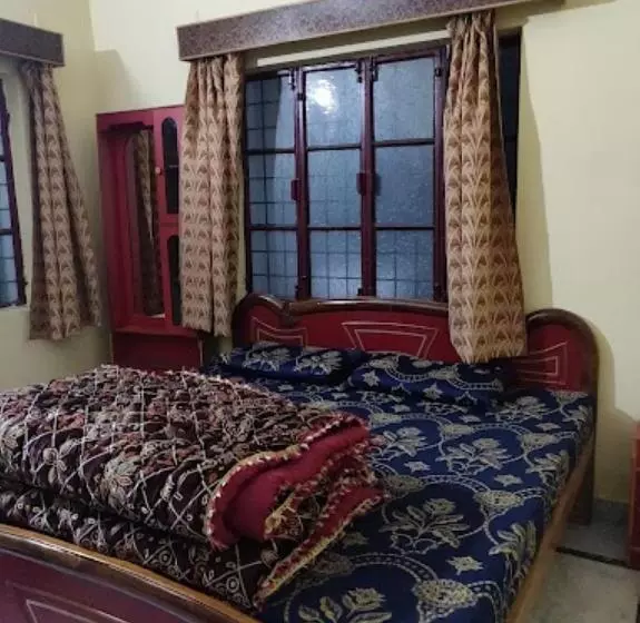 ホテル Jpg Palace , Sitapur