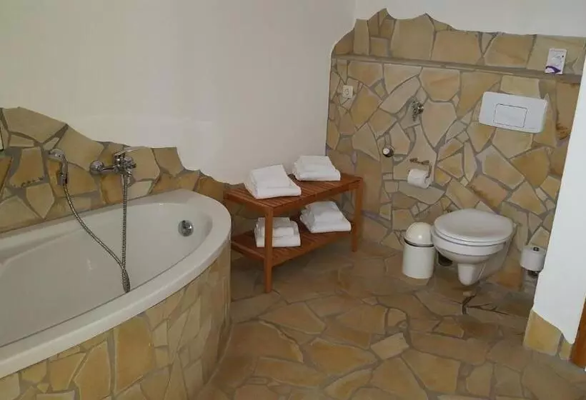 ホテル Kloster Nimbschen 4 Sterne