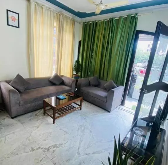 Hotelli Rs Corporate Suites