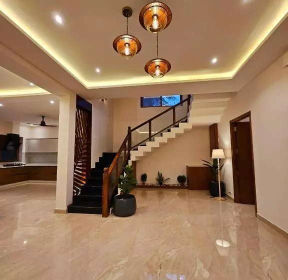 ホテル Savera Seafront