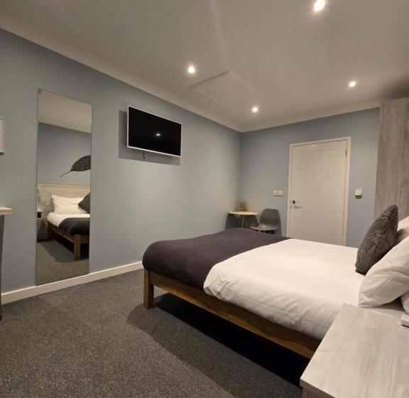 هتل The Woodmans Cottage